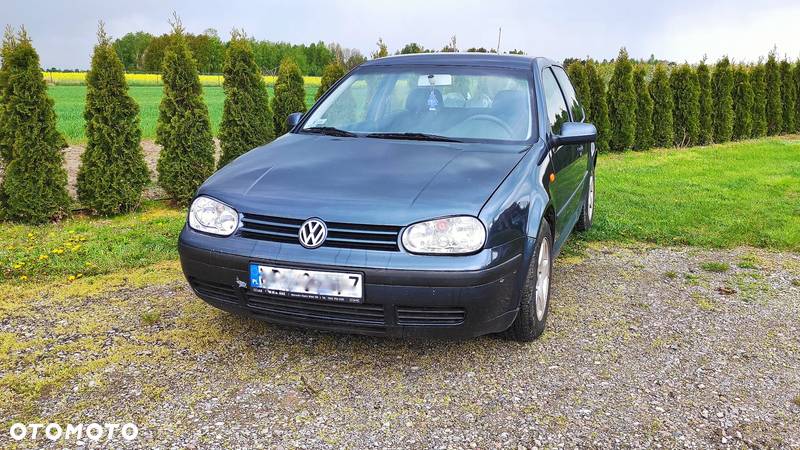 Volkswagen Golf IV 1.9 SDI Basis - 2