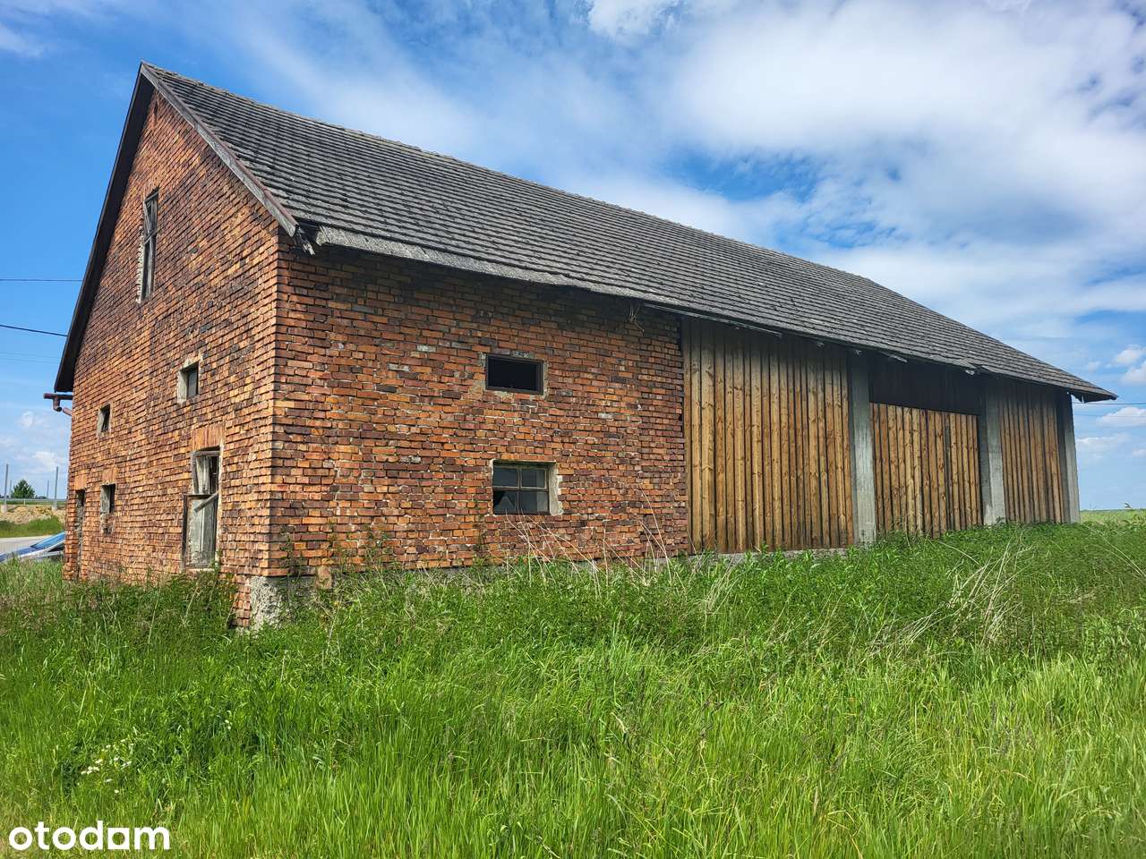 Działka budowlana z budynkiem - mieszkaniowo usługowa-2