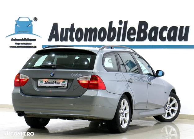 BMW Seria 3 318i Touring - 6