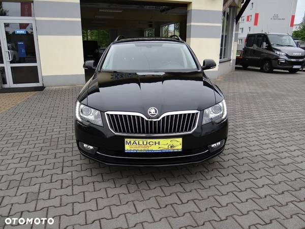 Skoda Superb Combi 2.0 TDI Green tec 4x4 DSG Exclusive - 7