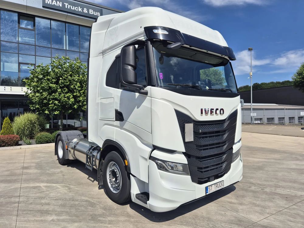 Iveco S-Way 2023