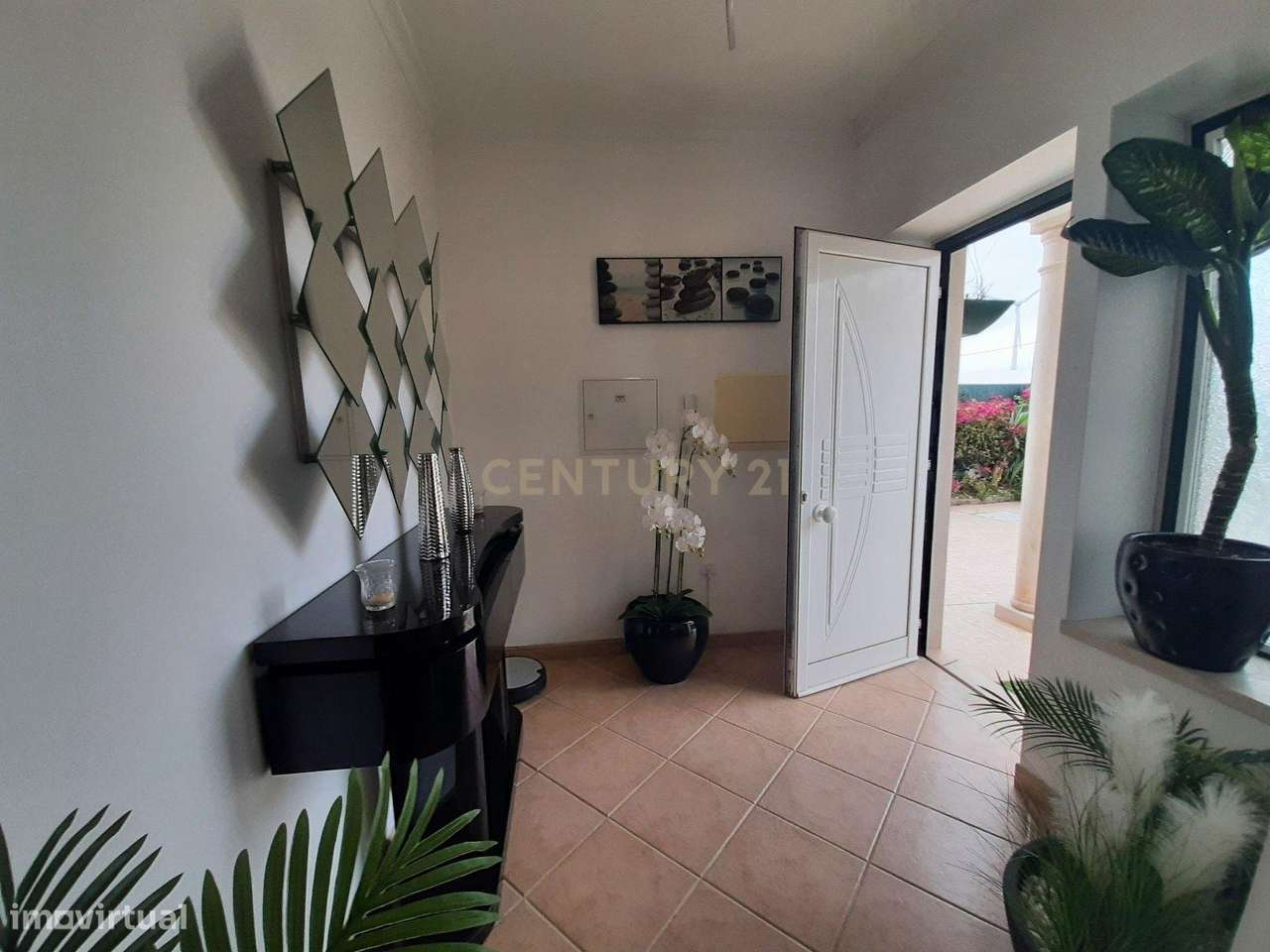 Moradia  T3 na  Lourinhã com Piscina  Garagem e Churrasqueira-11