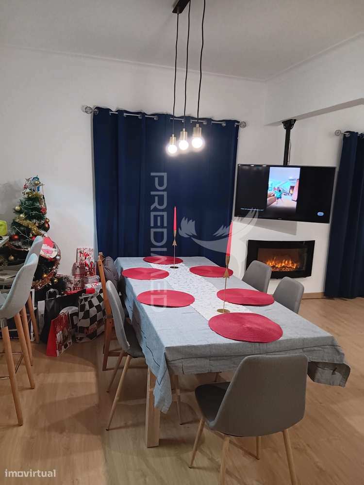 Apartamento T4 convertido em T3 em Feijó - Laranjeiro - Grande imagem: 3/21