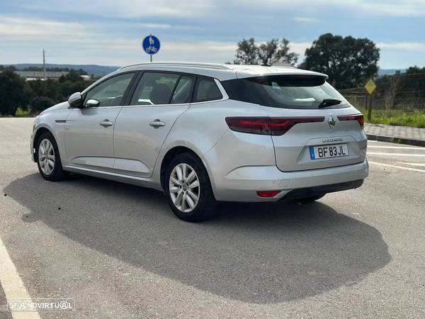 Renault Mégane Sport Tourer 1.5 Blue dCi Bose Edition EDC - 5