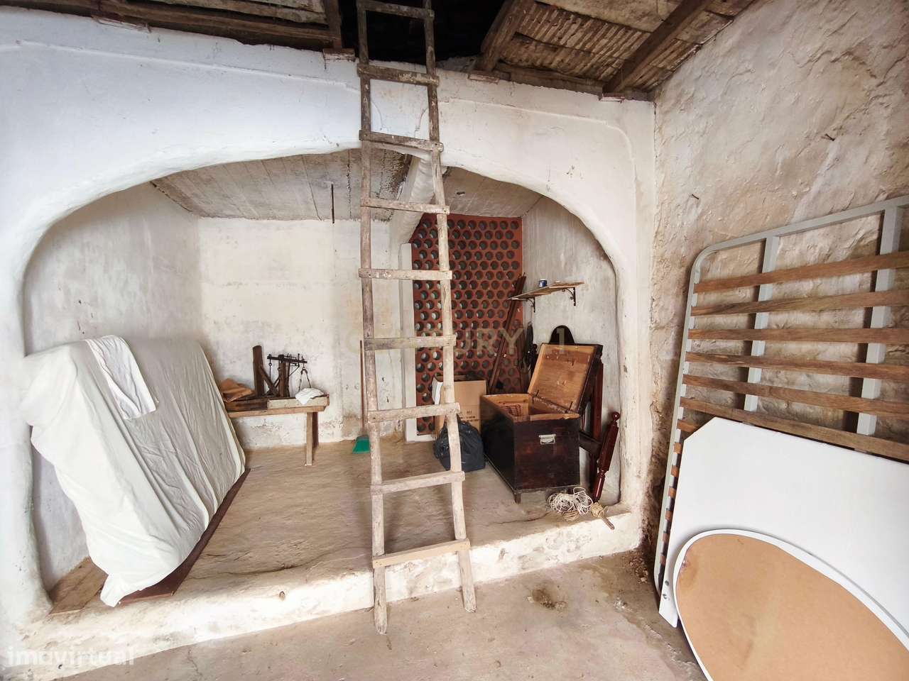 Adega para recuperar - Oportunidade de Investimento - Lourinhã - Grande imagem: 5/15