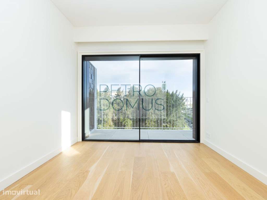 T2 UNIQUE BENFICA - NOVO-13