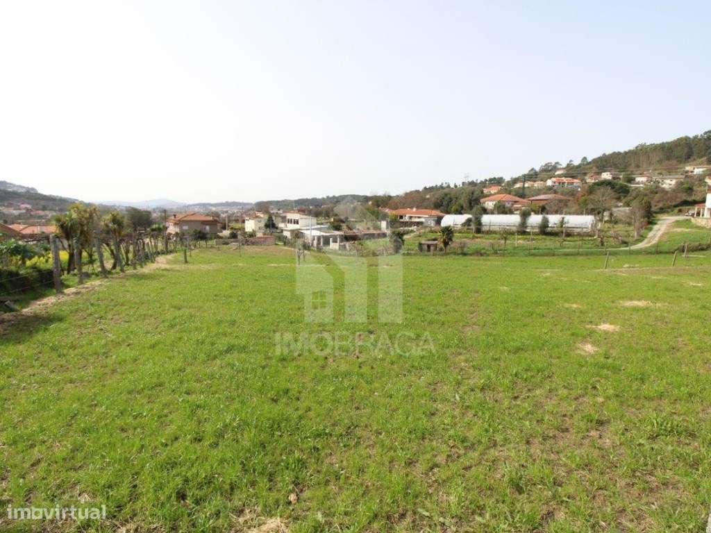 Venda Terreno com possibilidade de Lotear, em S. Mamede (Este), Braga-20