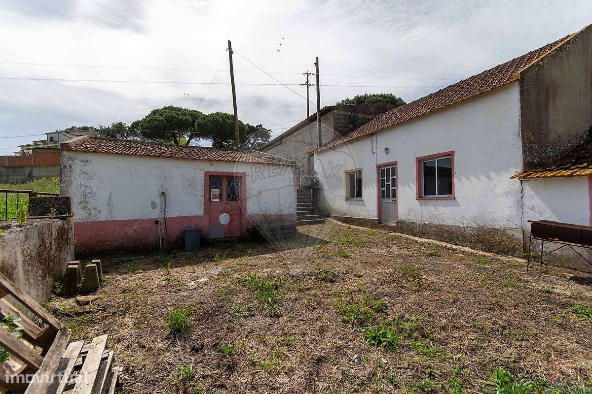 Moradia T2 para venda - Grande imagem: 3/49