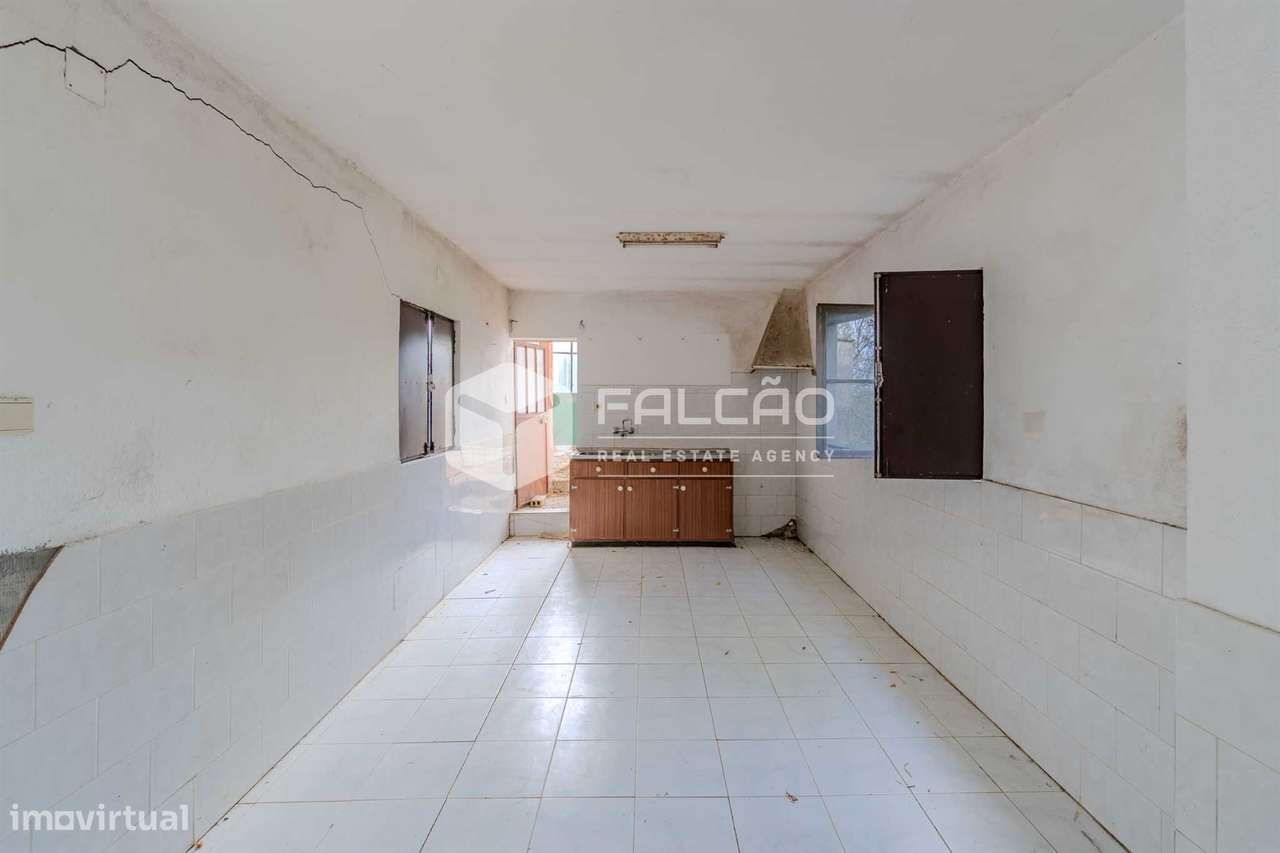 Moradia para Restaurar T2+2 Venda em Casével e Vaqueiros,Santarém-29