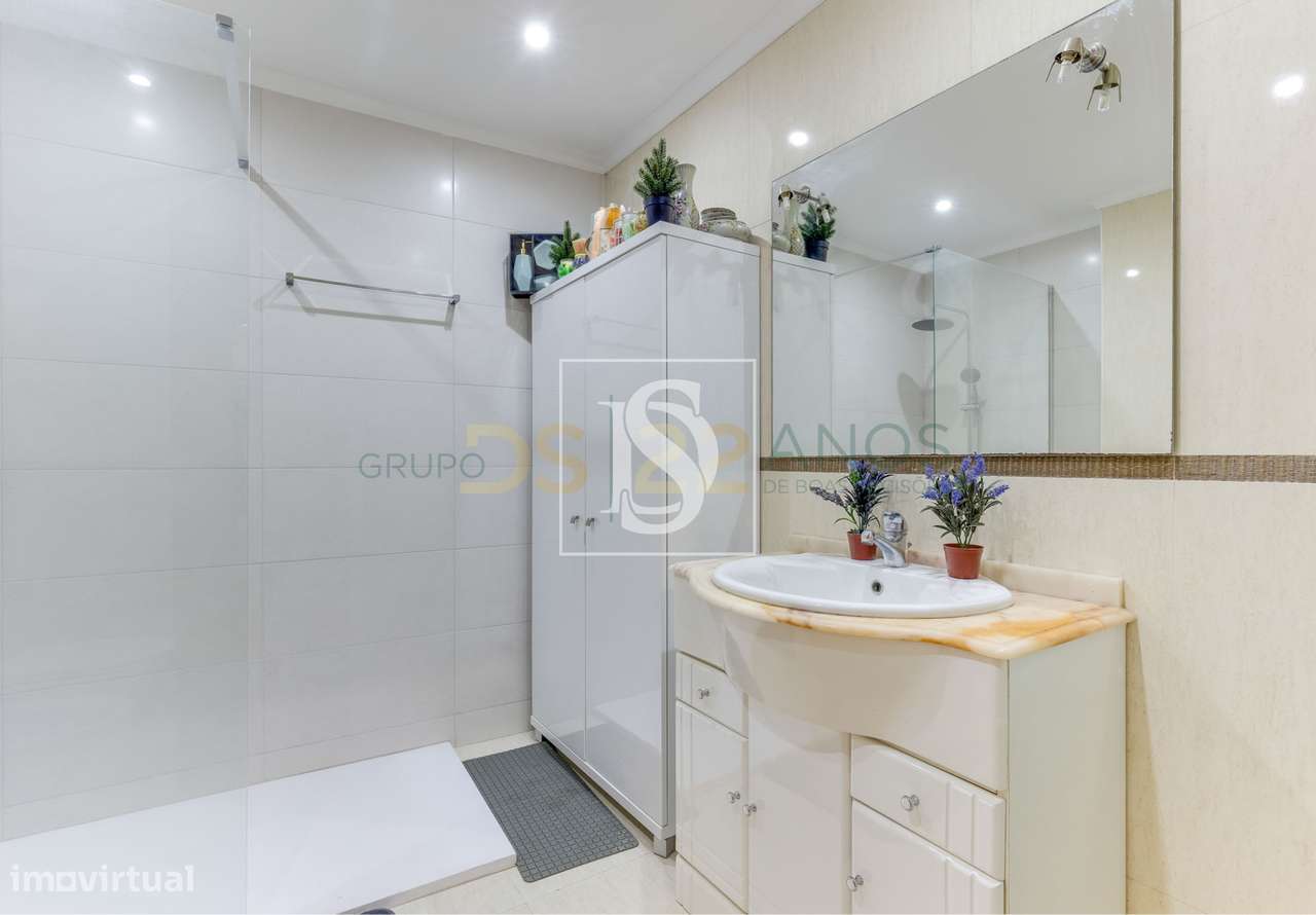 Apartamento T2  Renovado perto do metro de Vila do Conde-10