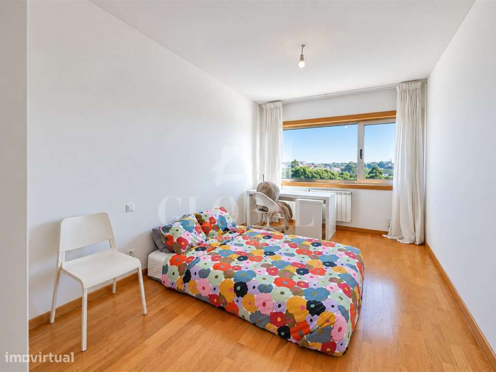 Apartamento T3 +1 - Maia-13