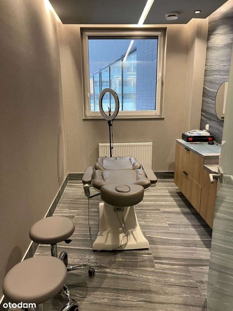 102 m2 - lokal ul.Kasprowicza - Pełny obrazek: 4/15