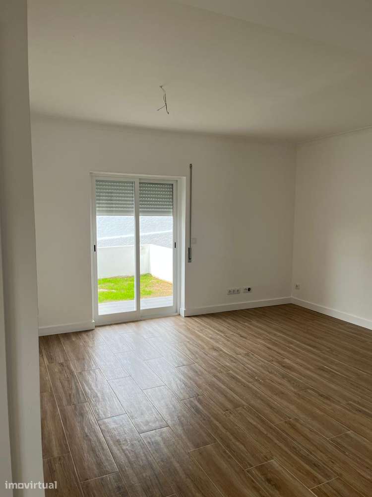 T2 com jardim privado em Cobre Estoril - Grande imagem: 4/11