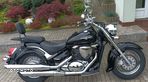 Suzuki Intruder - 1