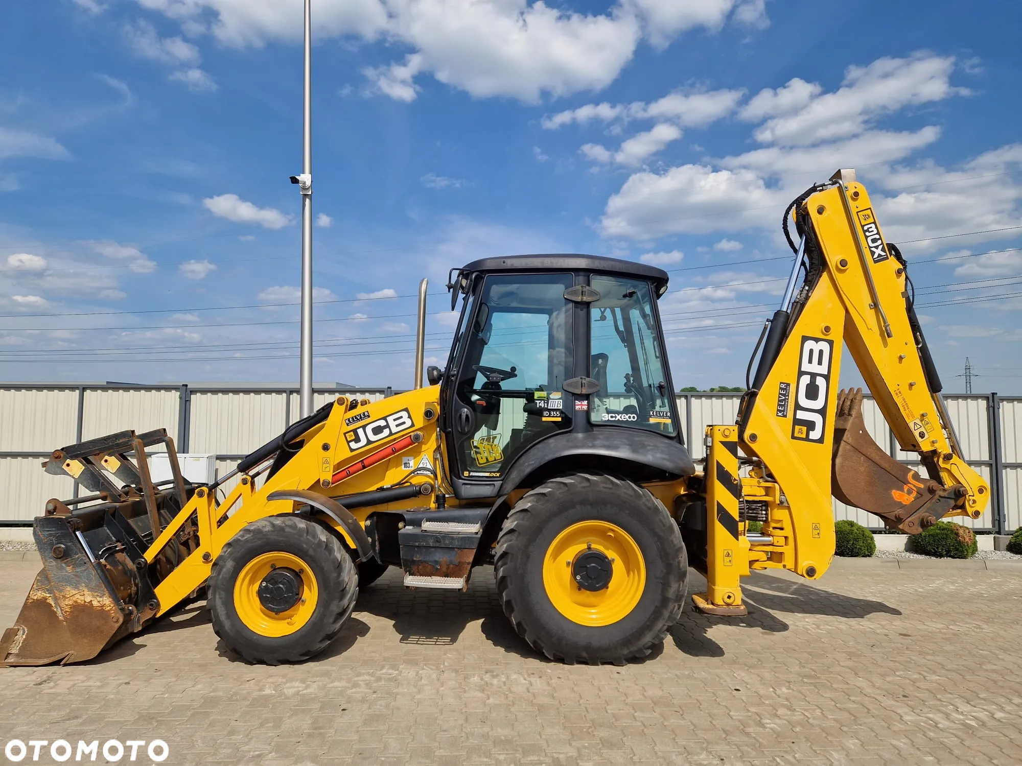 JCB 3CX Contractor * 2014r. * 110KM * Powerslide * Toruelock * Powershift * - 9