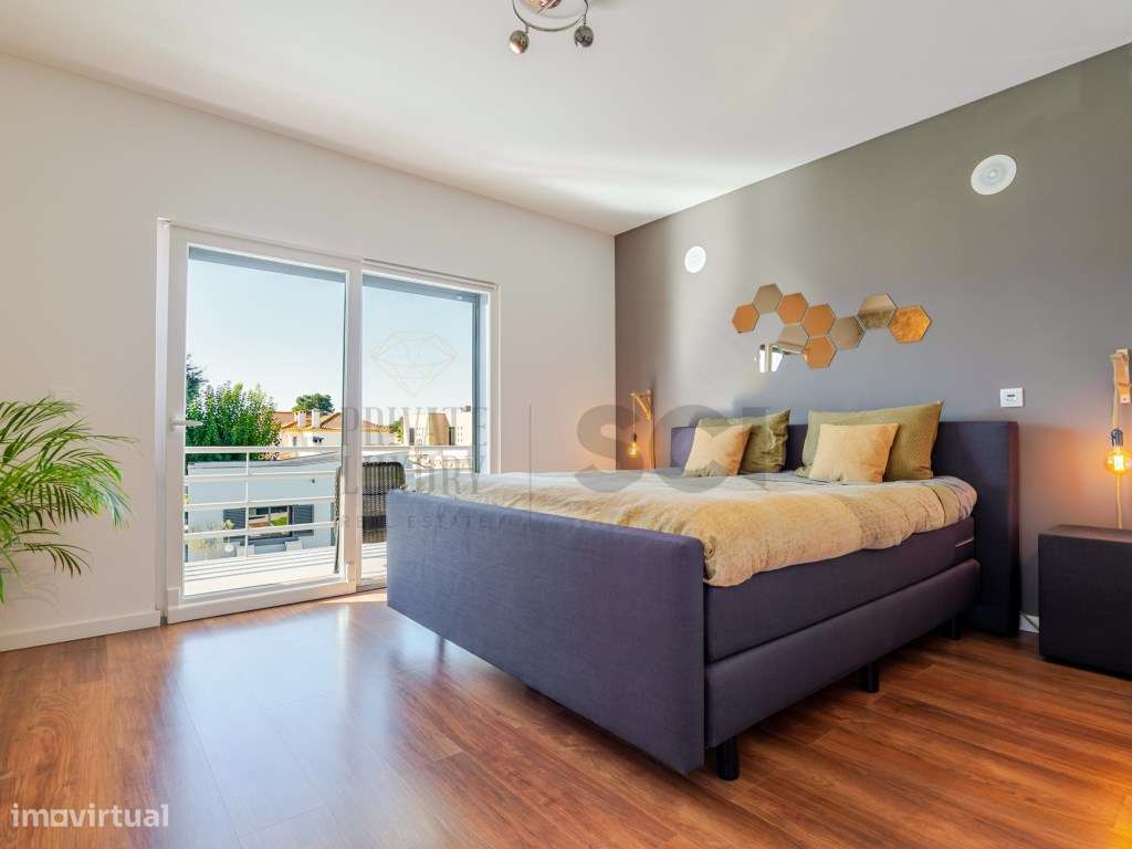 Moradia Independente T4 com piscina em Azeitão| Lote 857m2-39