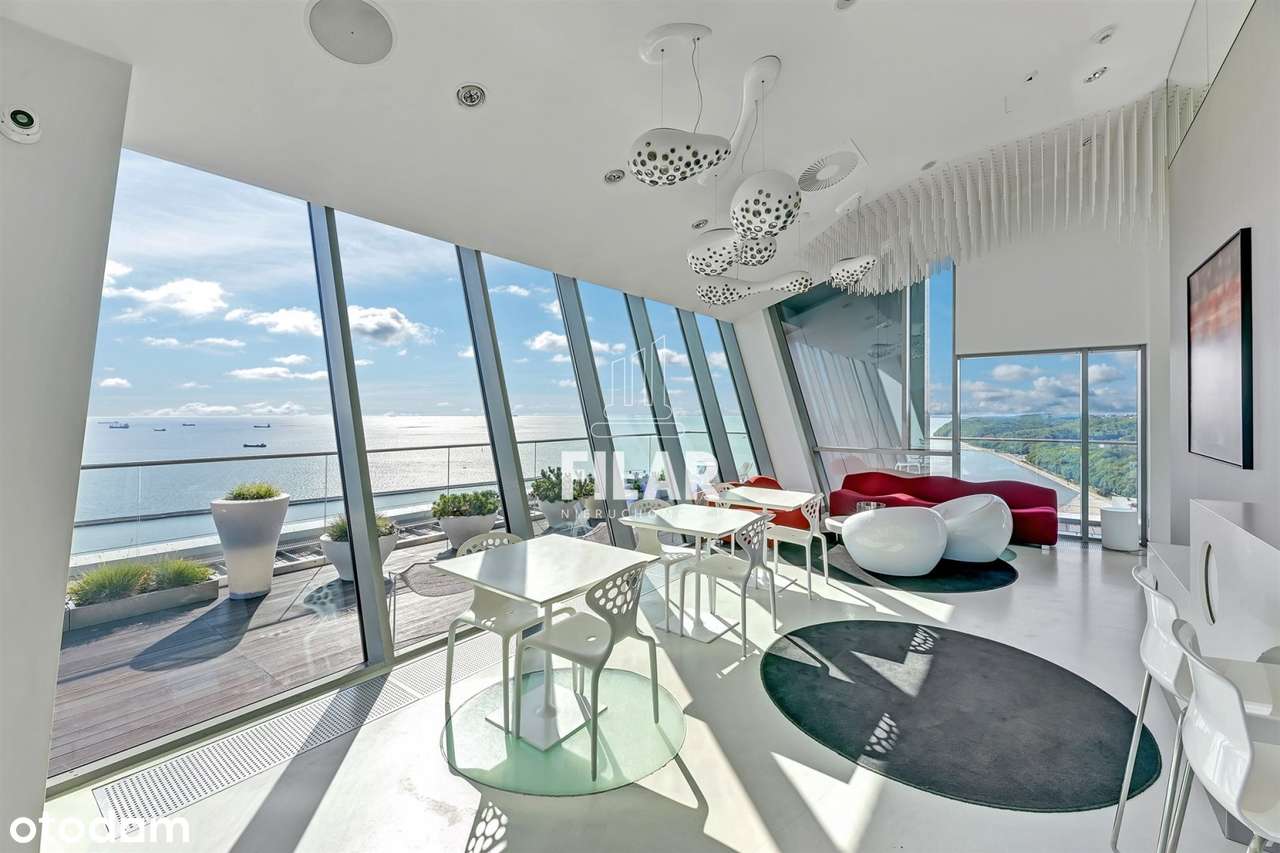 Sea Towers, komfortowe 3 pokoje z balkonem i halą-19