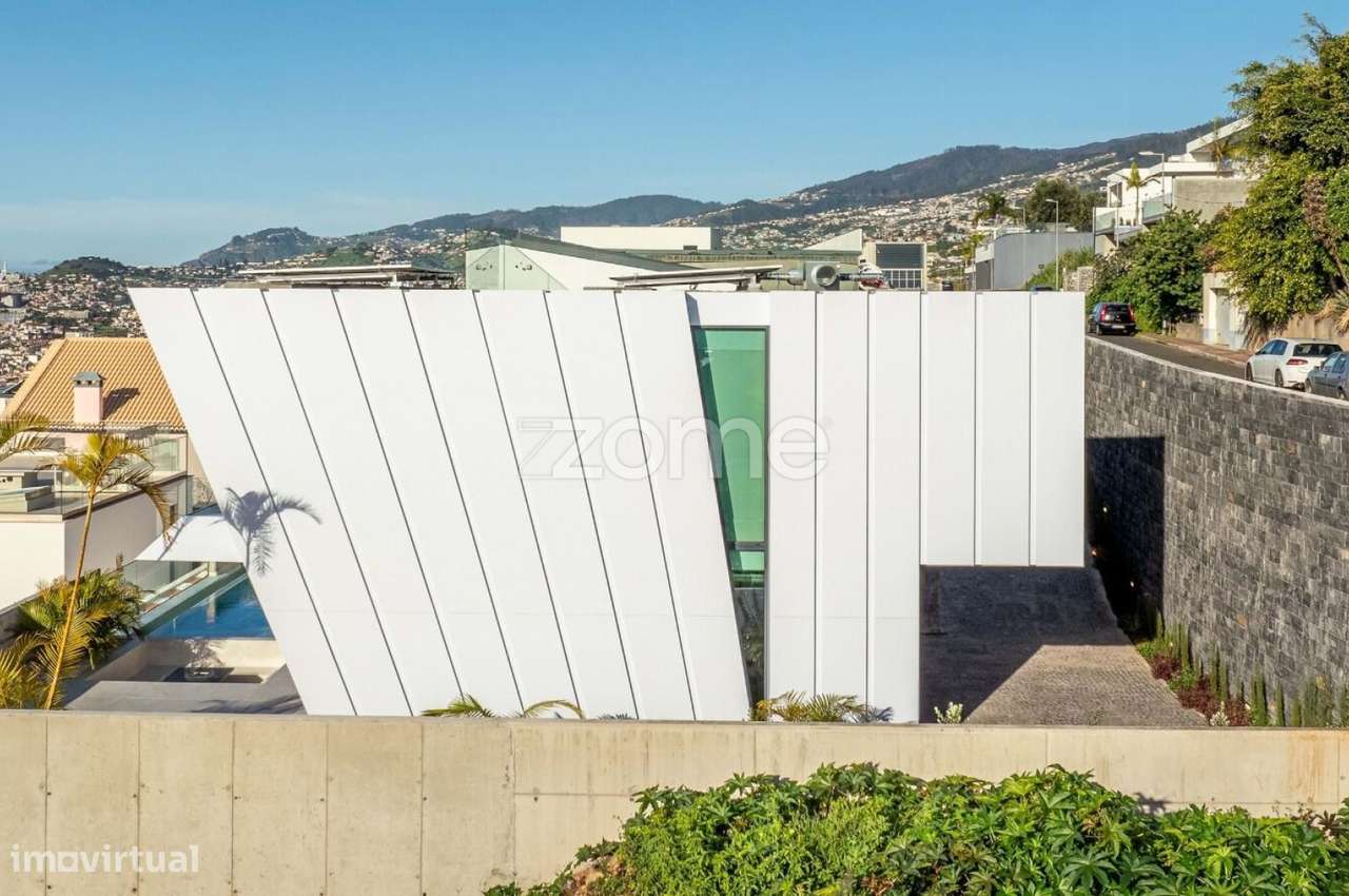 Moradia T4|Vista Baía|Funchal-11