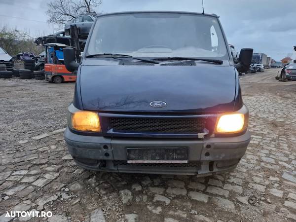 Dezmembram Ford Transit 2.0 tdi tddi diesel 2004 - 2