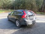 Volvo V60 I 2.4 Hybrid (280Cv) de 2019 - Peças Usadas (8717) - 3