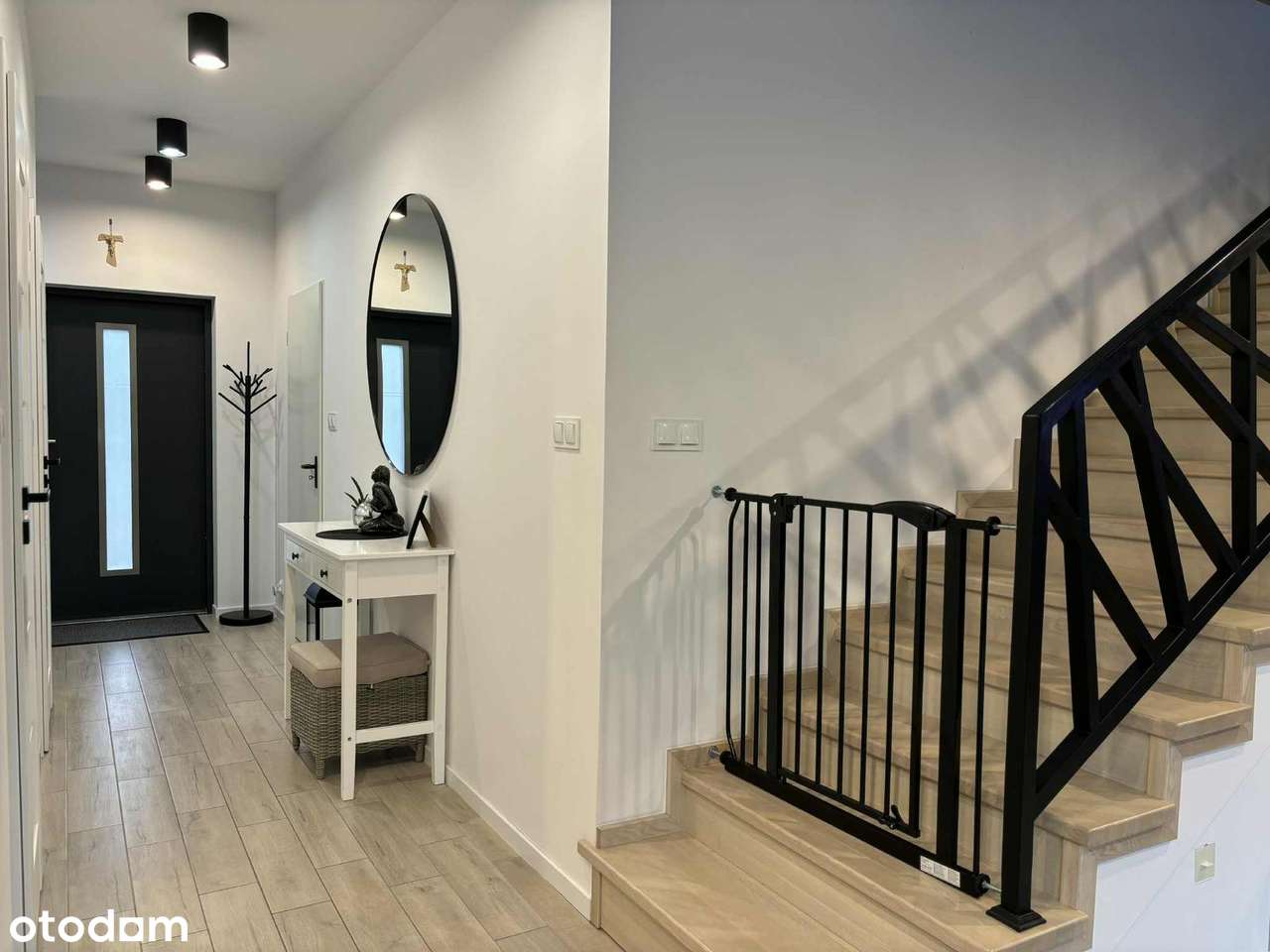 DOM 15 min. od Warszawy z PODWÓJNYM Garażem, GOTOWY DO ZAMIESZKANIA!-5