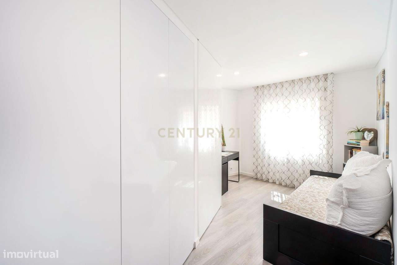 Apartamento T2 Totalmente Remodelado |  No centro da vila de Mafra-15
