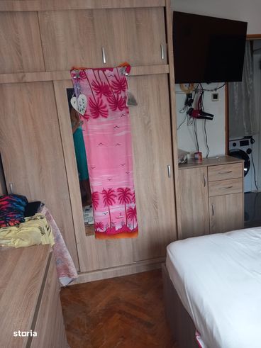 Apartament 2 camere,zona centrala,etaj 3,semimobilat-2