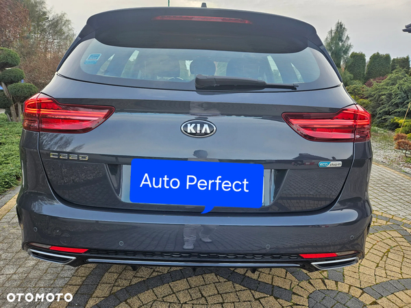 Kia Ceed SW 1.6 GDI DCT OPF Plug-in-Hybrid Inspiration - 4