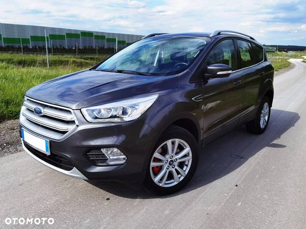 Ford Kuga 2.0 TDCi 2x4 Titanium - 3