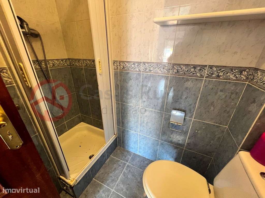 Apartamento T3 com garagem e arrecadação em Santa Marta do Pinhal, ...-41