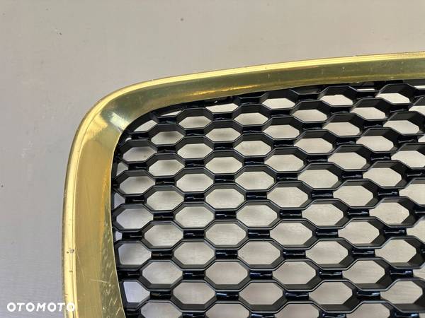 JAGUAR F-PACE 16R- GRILL ATARAPA PRZÓD PRZEDNI HK83-8B271-EA - 2