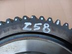 Przystawka przedniego napędu wałek kosz L221335 AL228193 L215480 L215753 John Deere 6250R - 9