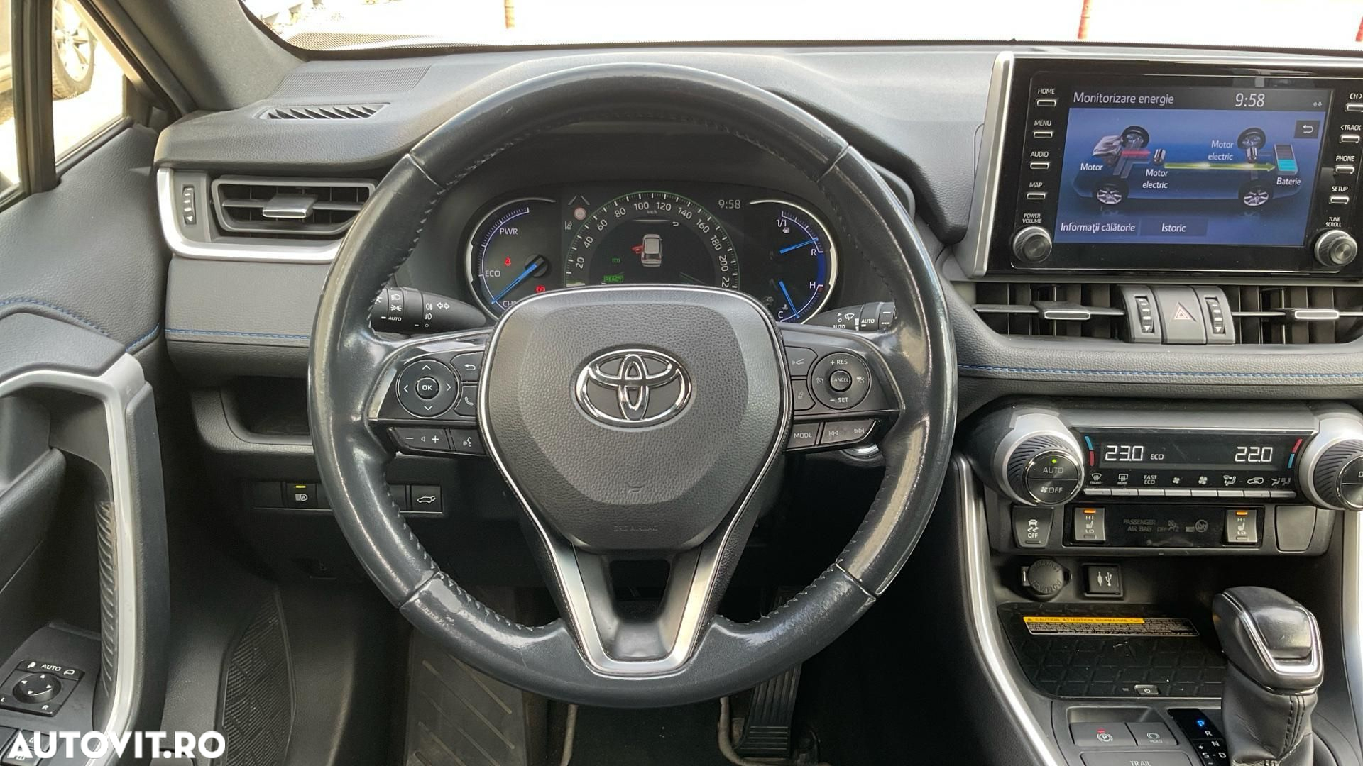 Toyota RAV4 - 13