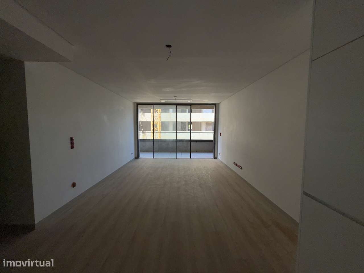 Apartamento T2 à venda em Avenida Dom João II /El Corte Inglês-8
