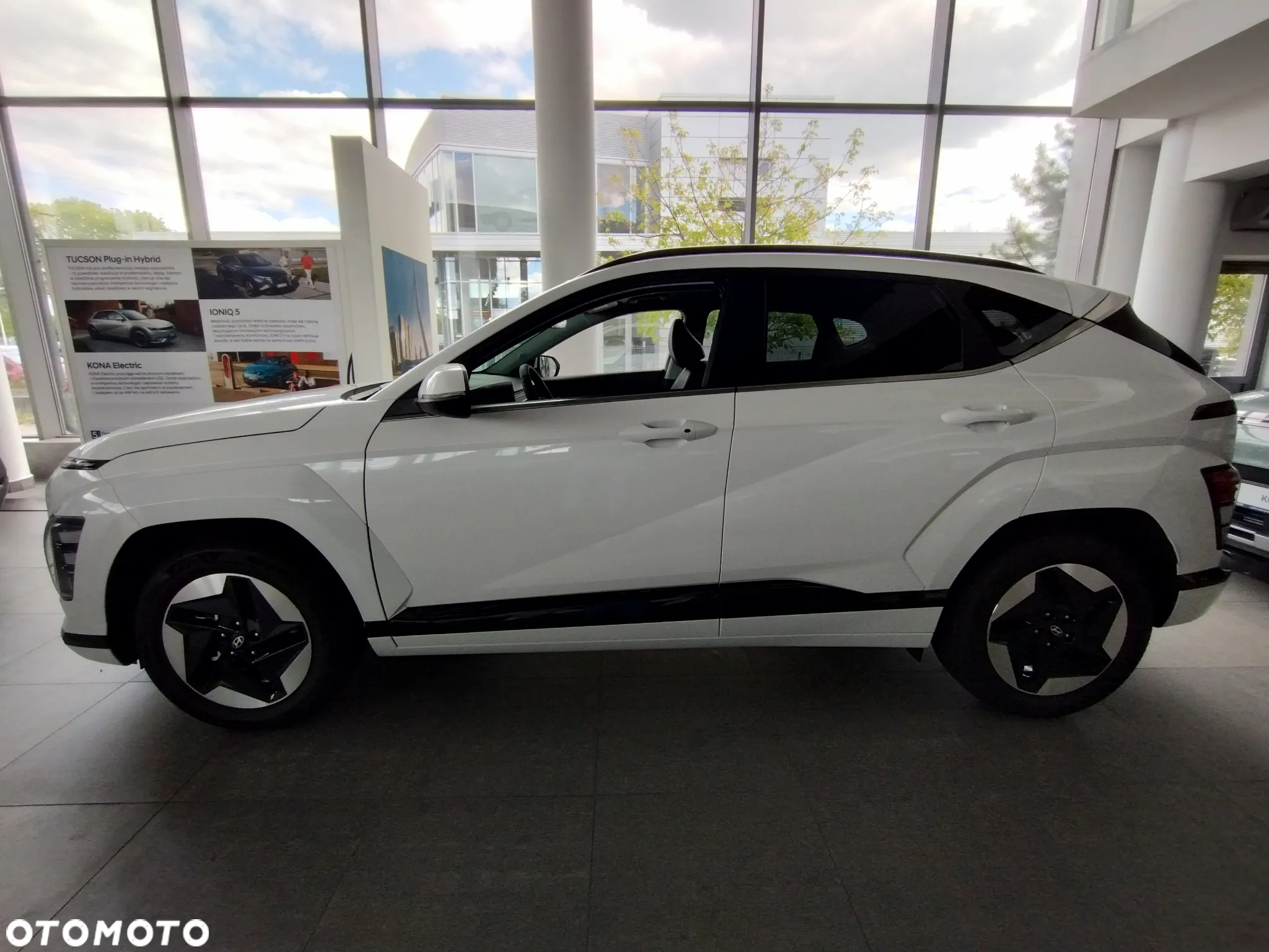 Hyundai Kona Electric 65kWh Executive - 4