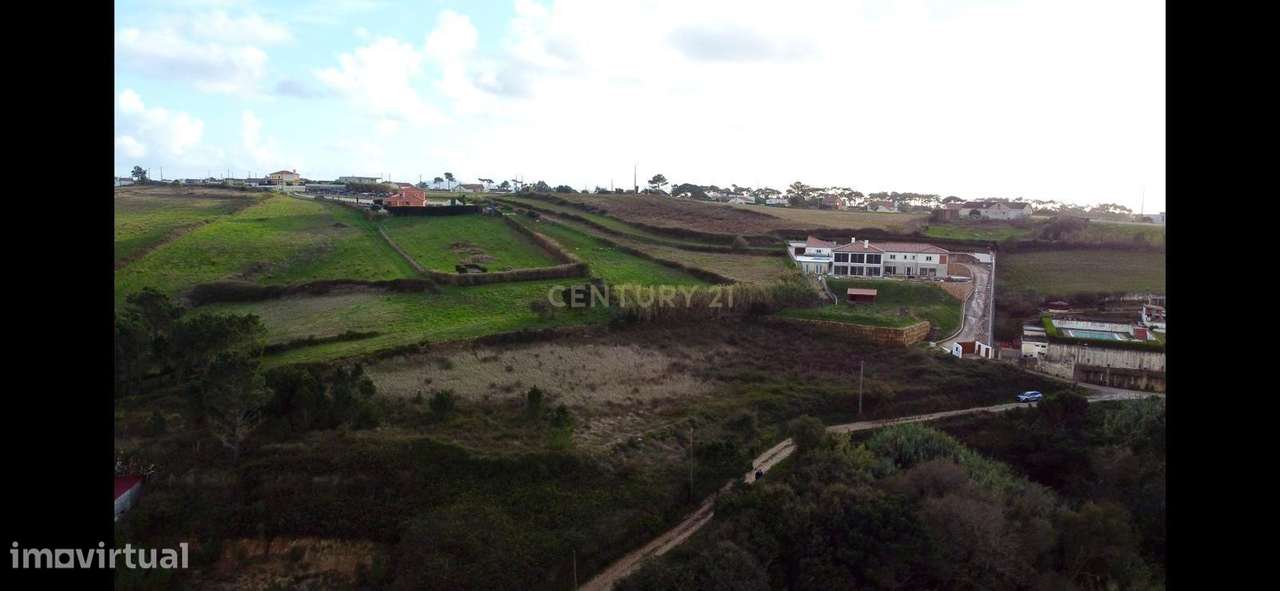 Terreno rústico com 9.069 m² – Vista de Oceano – Baleia / Carvoeira (M-3