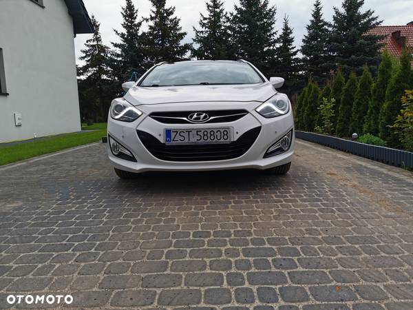 Hyundai i40 Kombi 1.7 CRDi Premium - 3