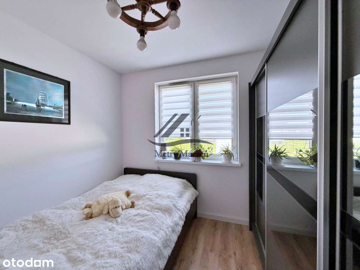 Niewielki urokliwy dom! Cicha i spokojna okolica!-7