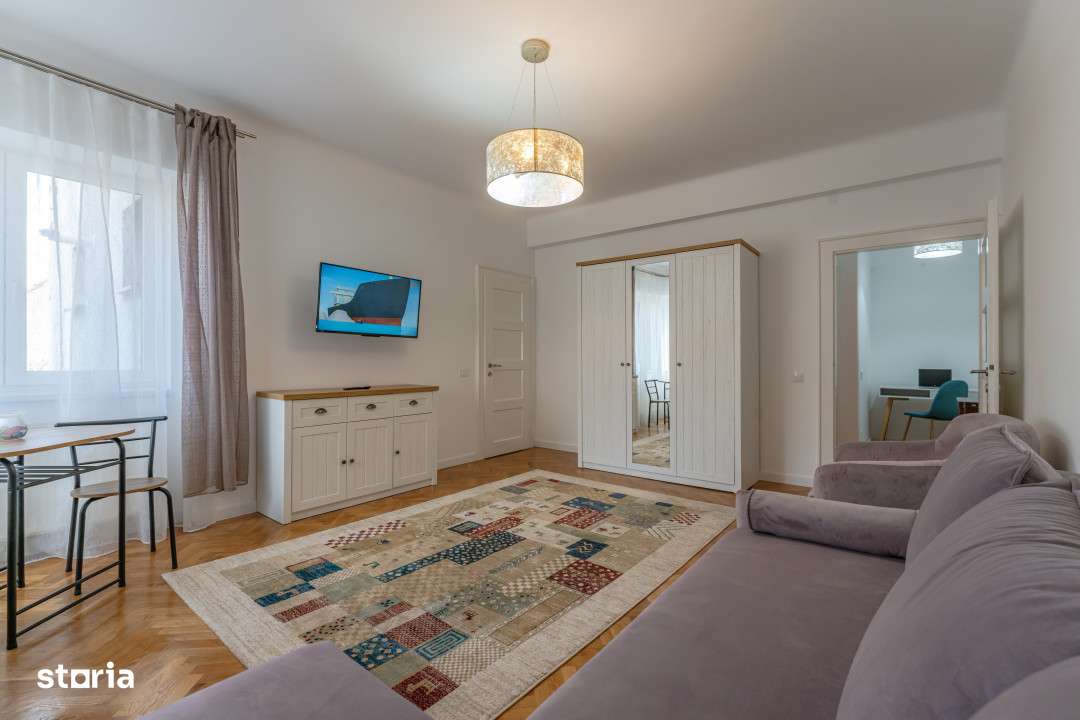 Studio spatios in zona centrala - Imagine principală: 2/14