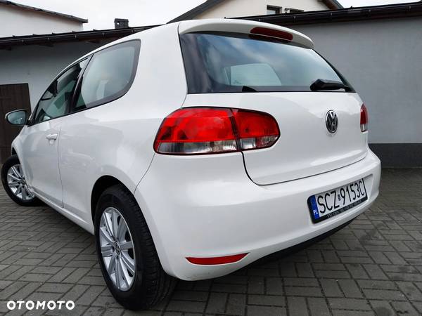 Volkswagen Golf VI 1.6 Trendline - 4