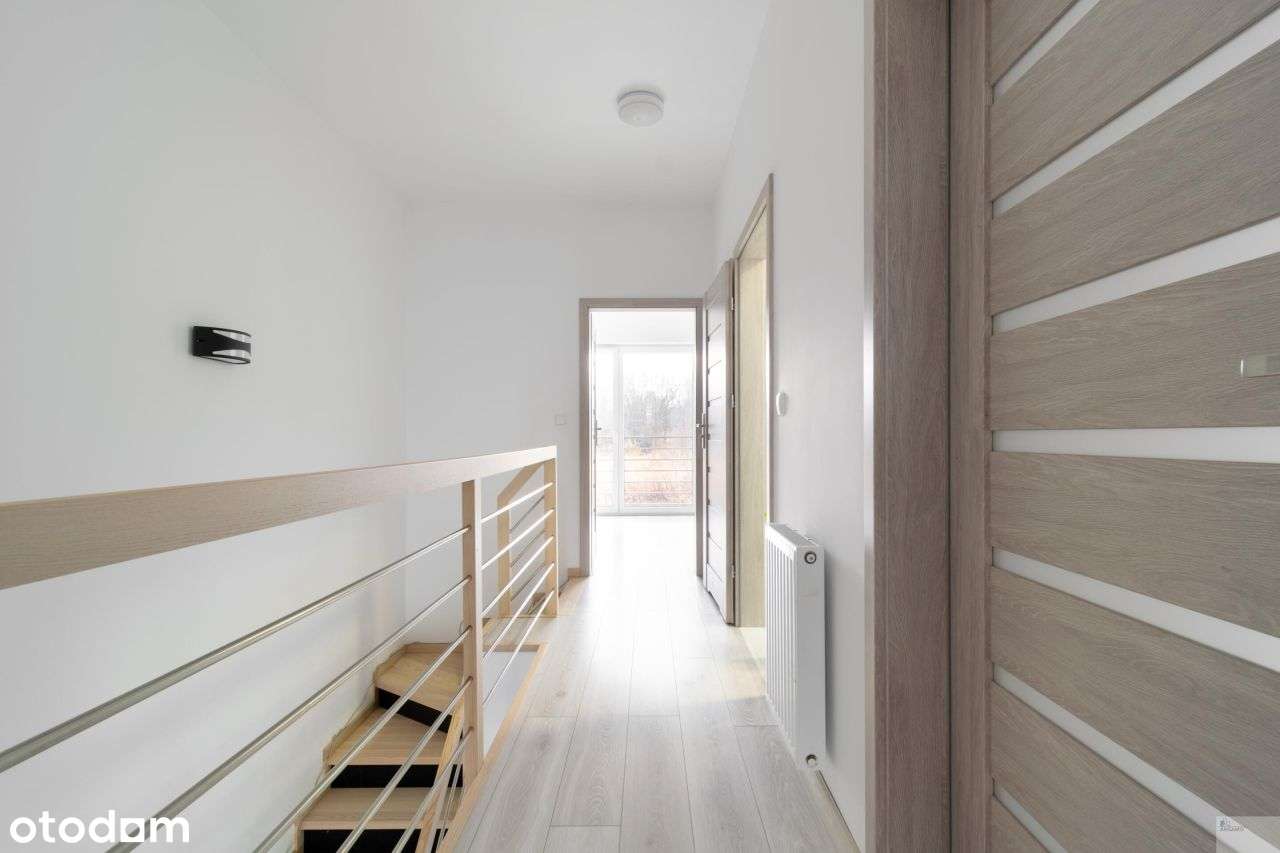 Przestronny, środkowy segment w spokojnej lokaliza-3