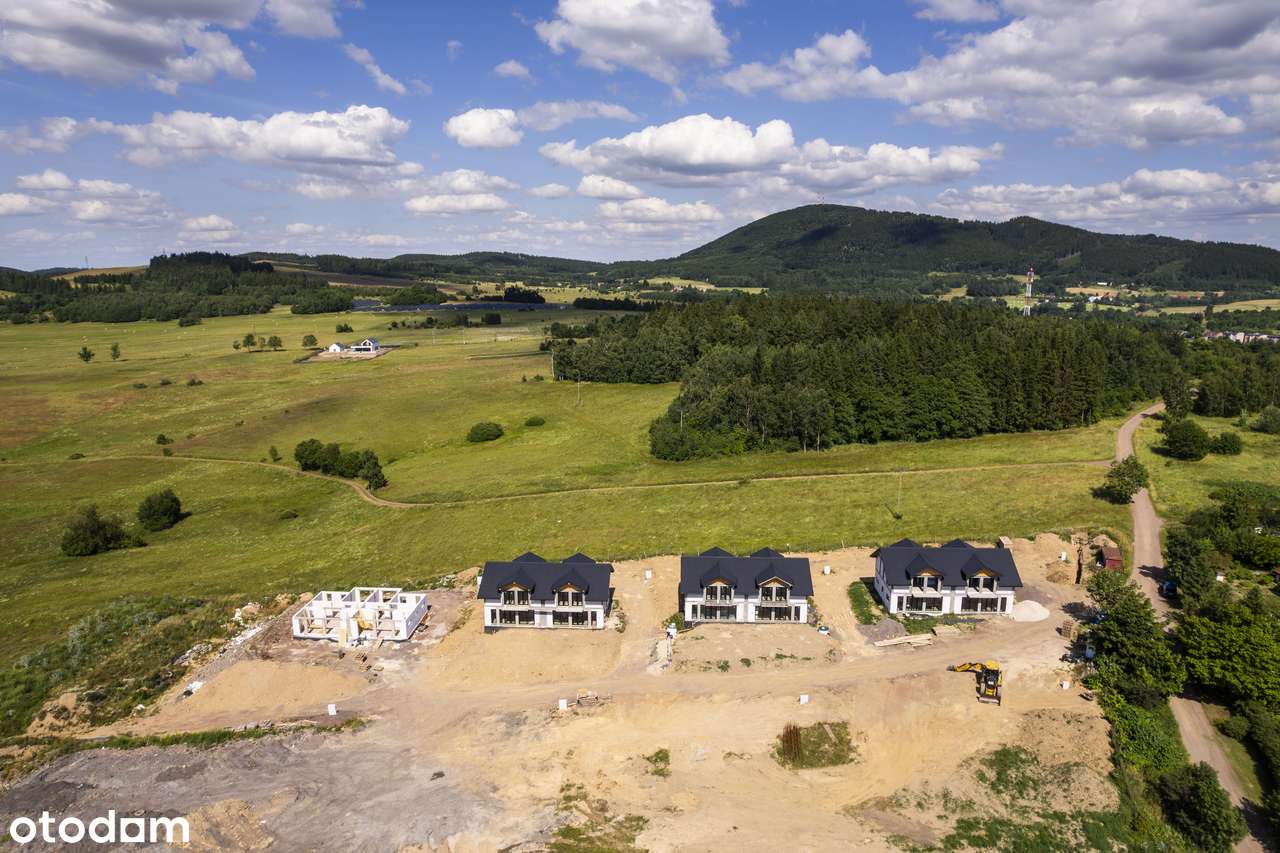 Bliźniak 160 m² na kameralnym osiedlu z widokiem na Karkonosze-5