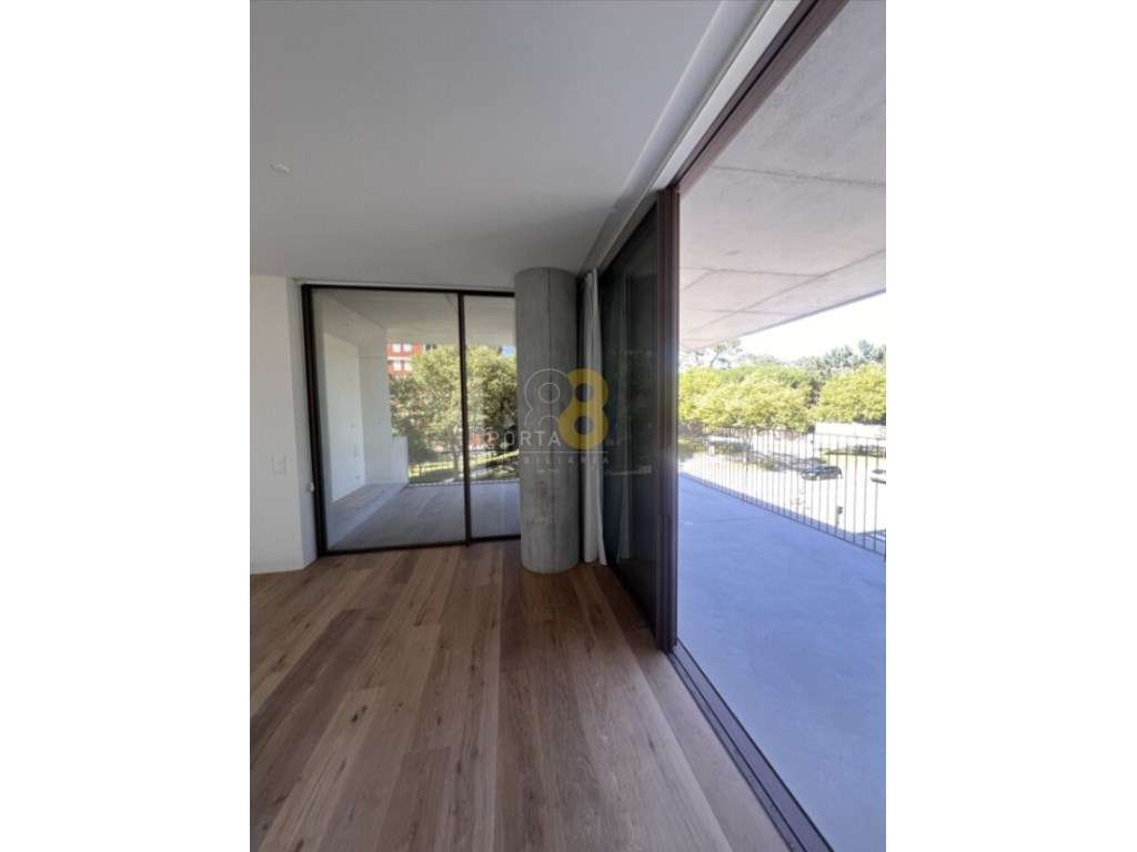 Apartamento T2 de luxo na icónica Torre Miramar - Grande imagem: 5/20