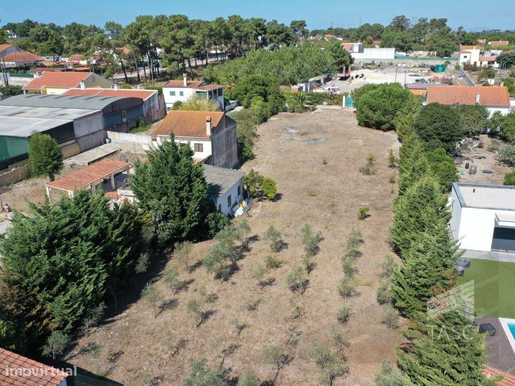 Moradia em Fernão Ferro - Grande imagem: 5/27