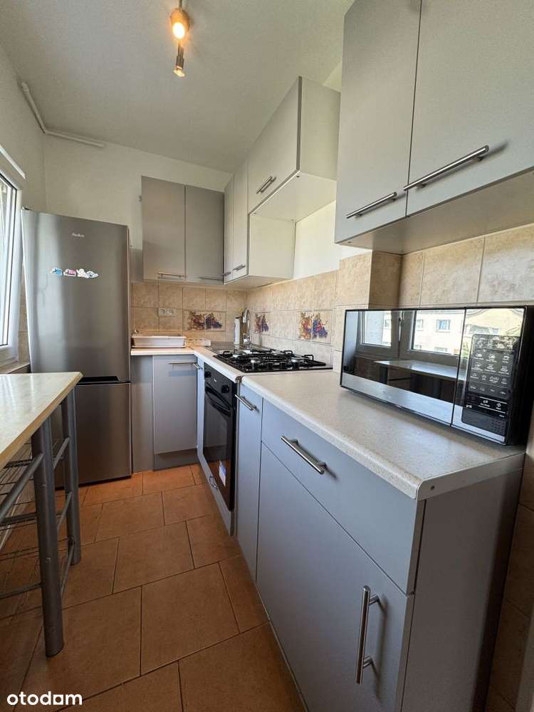 ul. Marcelińska / 48 mkw / 3 pokoje - Pełny obrazek: 2/12