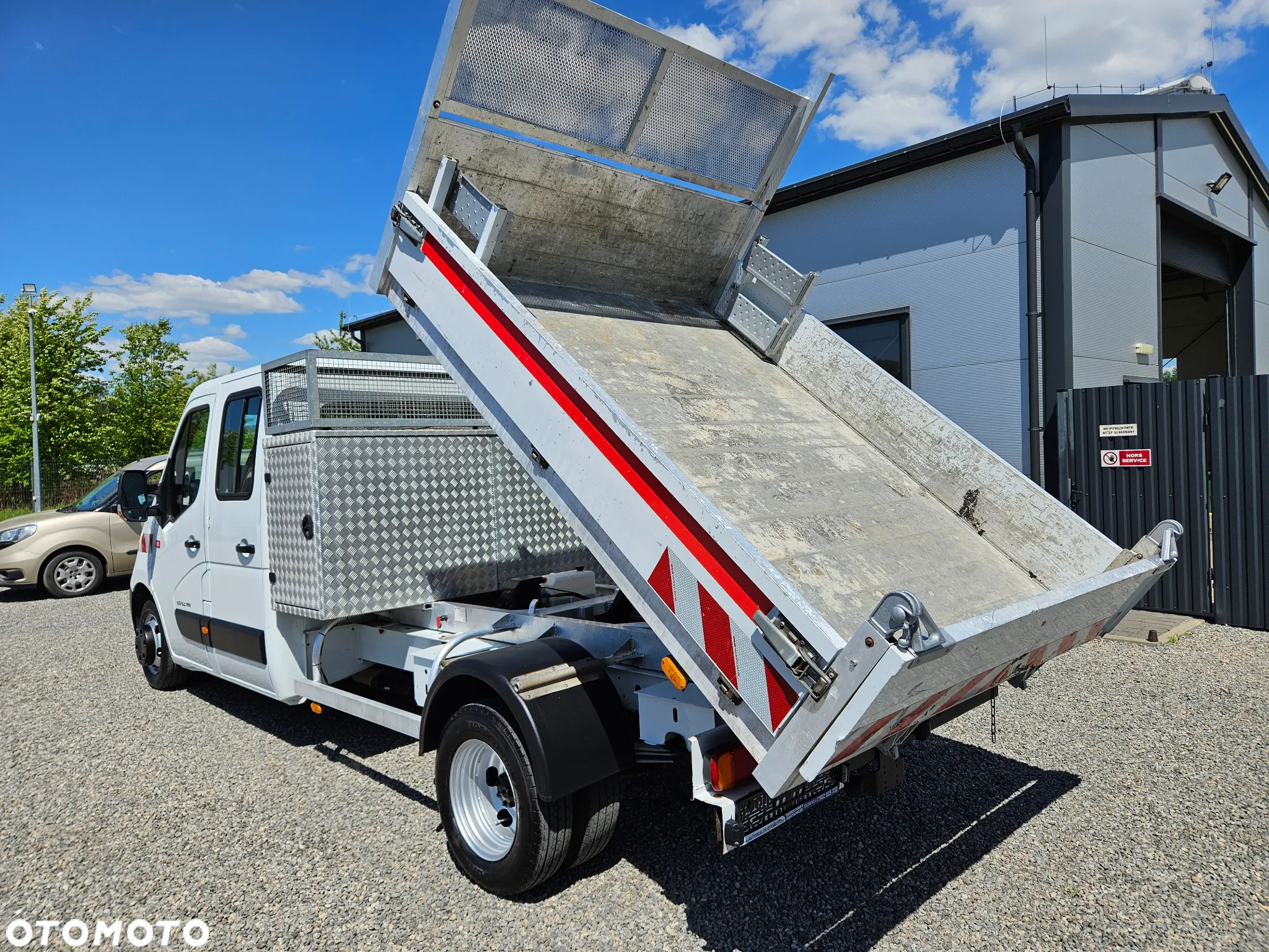 Renault Master 135 DCI / Brygadówka 6- osob / DOKA / Wywrotka / Kufer / HAK 3.5T / - 4