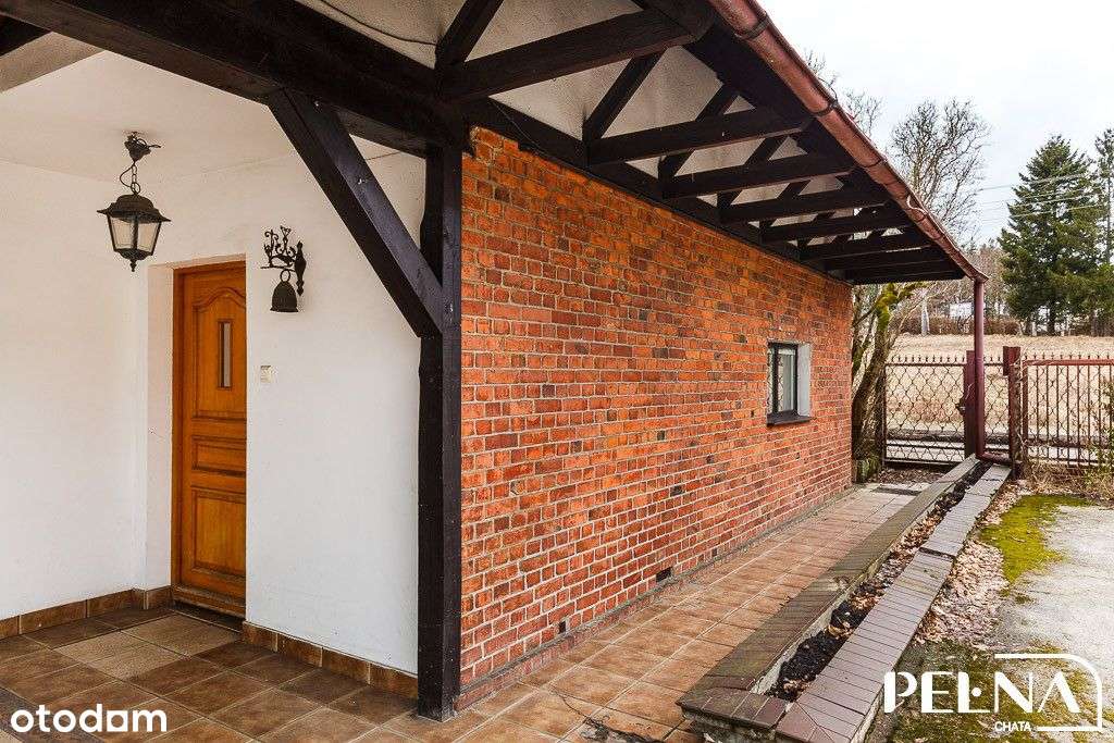 Dom z dużą halą w sercu Kaszub – idealny dla rodzi-8