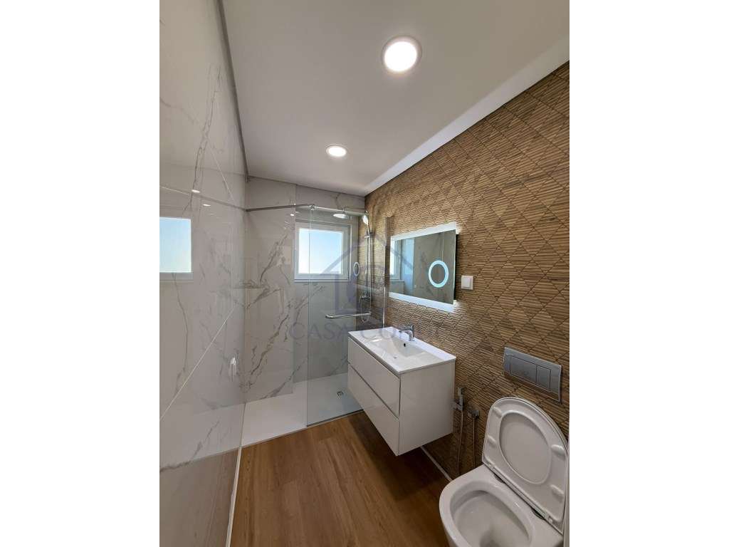Excelente Apartamento T2+1 Duplex com Suíte no Piso Superior-10
