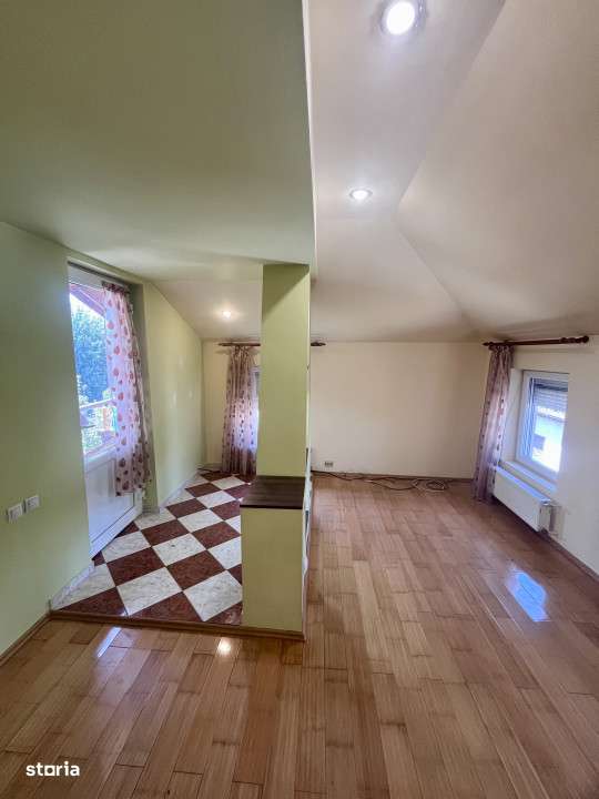 Casa de vanzare Frumusani - Spatiu Comercial la Parter - 25 min de Buc - Imagine principală: 5/19