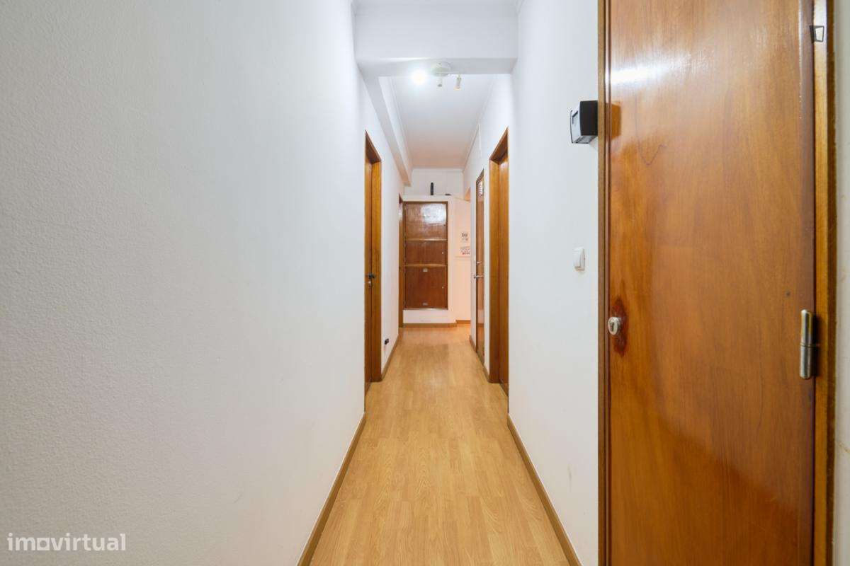 Quarto - localizado em Arroios Lisbon - Grande imagem: 3/10